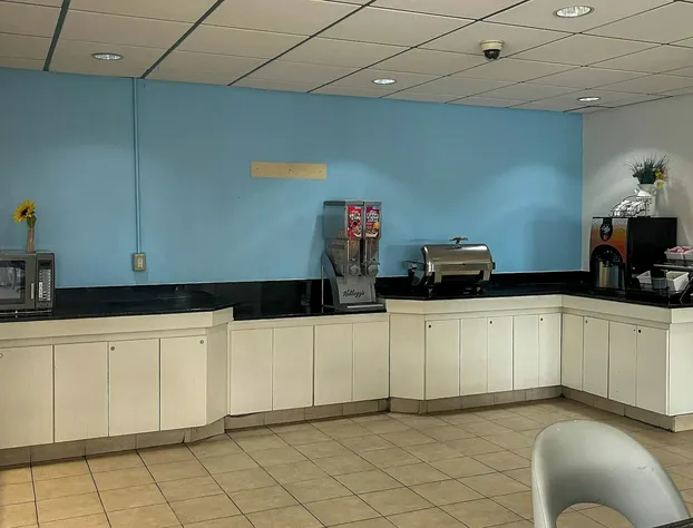 Studio 6 Suites Jacksonville, NC hotel detail image 1