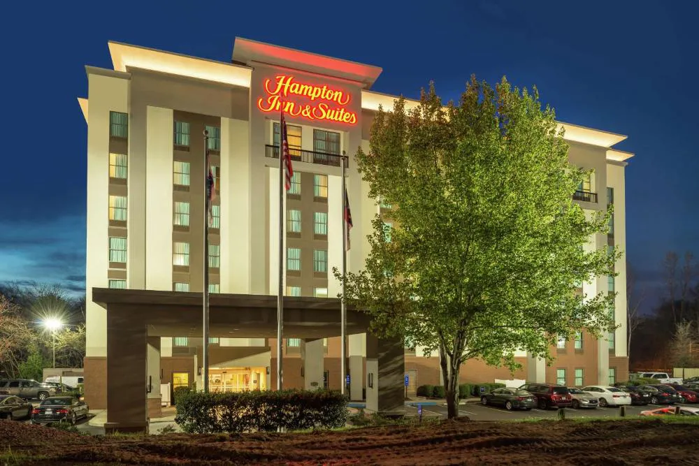 Hampton Inn & Suites Charlotte-Arrowood Rd. hotel hero