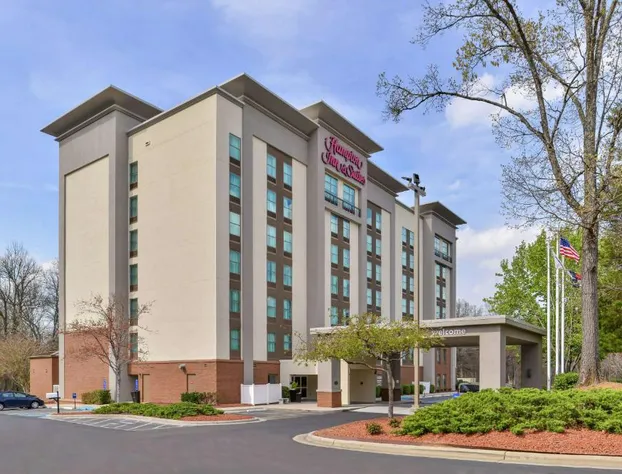 Hampton Inn & Suites Charlotte-Arrowood Rd. hotel detail image 2
