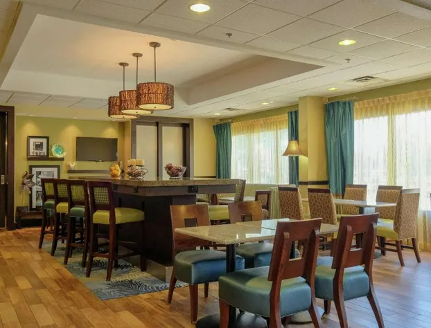 Hampton Inn Edenton hotel detail image 1