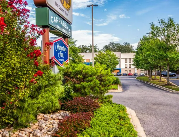 Hampton Inn Waldorf hotel detail image 2