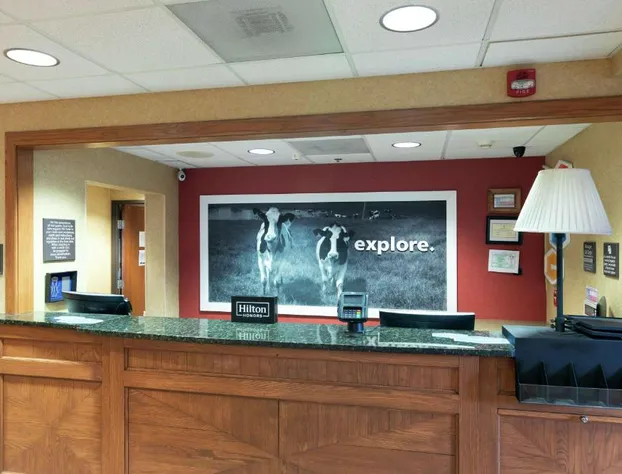 Hampton Inn & Suites Austin-Airport hotel detail image 3