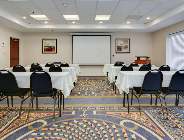 Hampton Inn Atlanta Fairburn hotel detail image 3