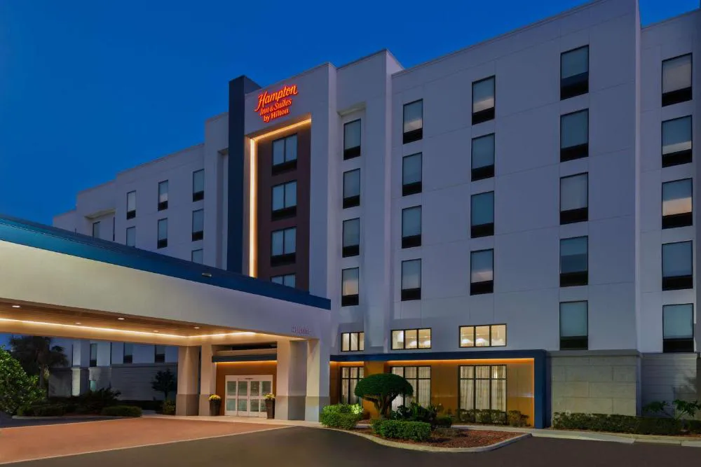 Hampton Inn & Suites Clearwater/St. Petersburg-Ulmerton Road, FL hotel hero