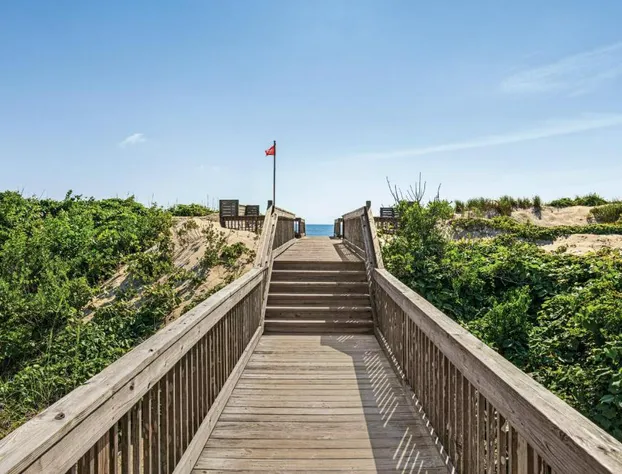 Hampton Inn & Suites Outer Banks/ Corolla hotel detail image 1