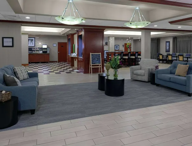 Hampton Inn Woodbridge hotel detail image 3