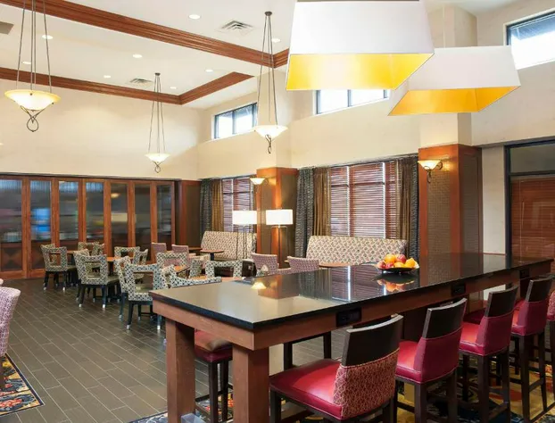 Hampton Inn and Suites Indianapolis - Fishers hotel detail image 2