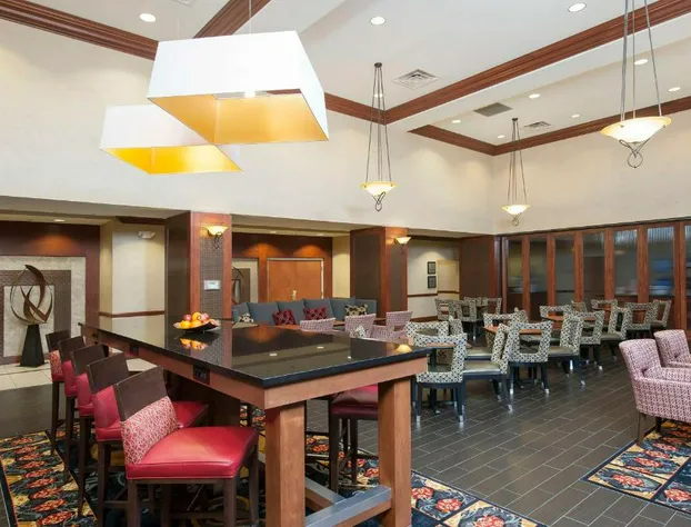 Hampton Inn and Suites Indianapolis - Fishers hotel detail image 3