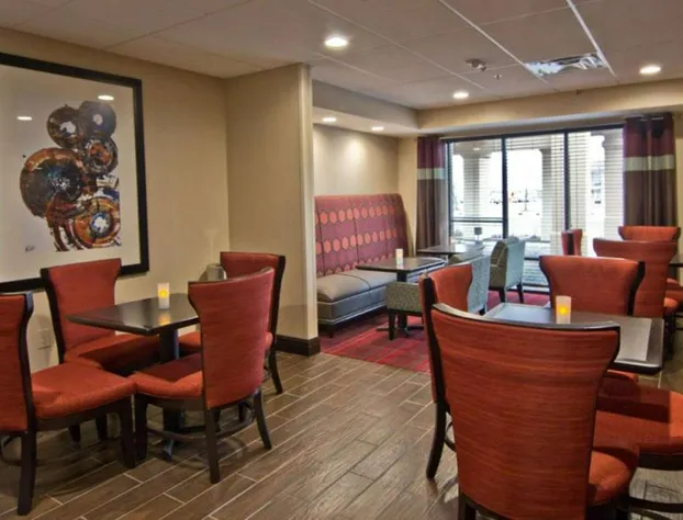 Hampton Inn Columbus-South hotel detail image 2