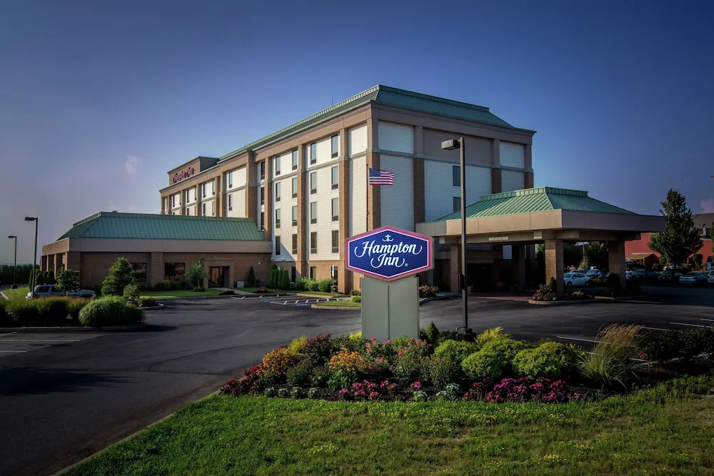 Hampton Inn Coventry - Warwick Area hotel hero
