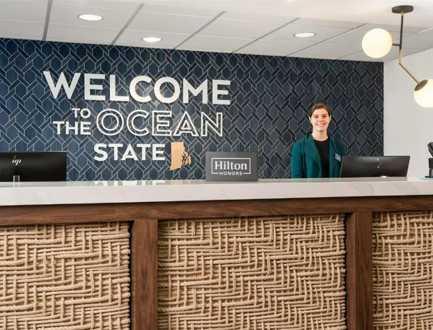 Hampton Inn & Suites Newport/Middletown hotel detail image 2