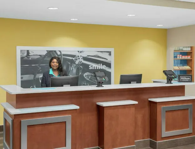 Hampton Inn & Suites Macon I-75 North hotel detail image 2