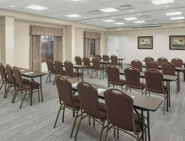 Hampton Inn & Suites Macon I-75 North hotel detail image 4