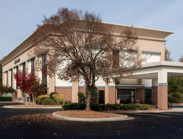 Hampton Inn Commerce hotel detail image 2