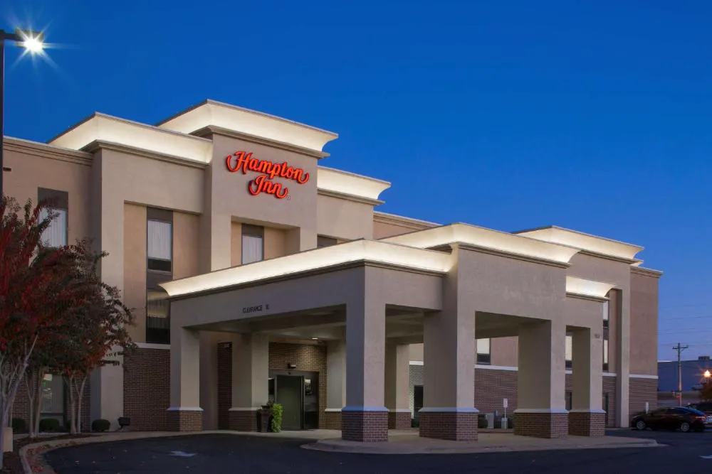 Hampton Inn by Hilton Troy hotel hero