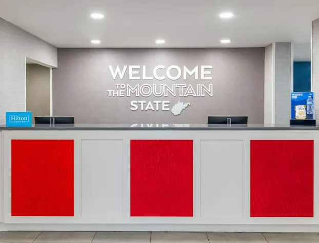 Hampton Inn Martinsburg hotel detail image 2