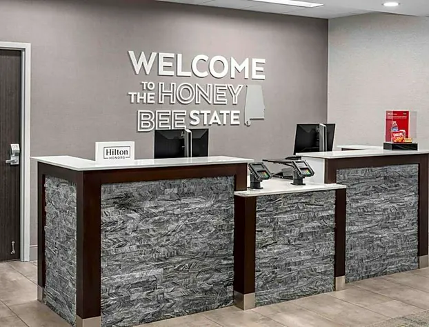 Hampton Inn Birmingham I-65/Lakeshore Drive hotel detail image 1