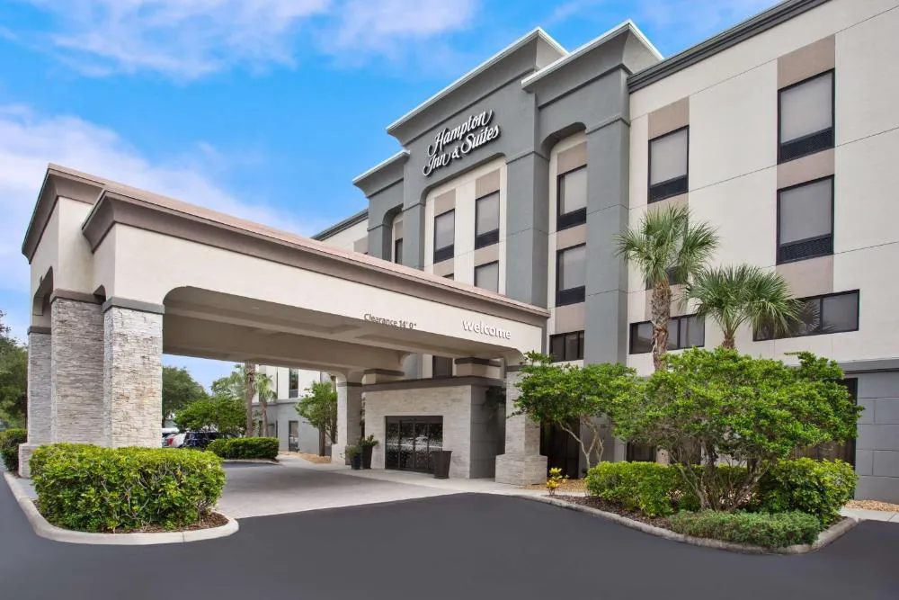 Hampton Inn & Suites Tampa East (Casino Area) hotel hero