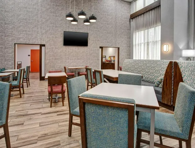 Hampton Inn & Suites Tampa East (Casino Area) hotel detail image 3