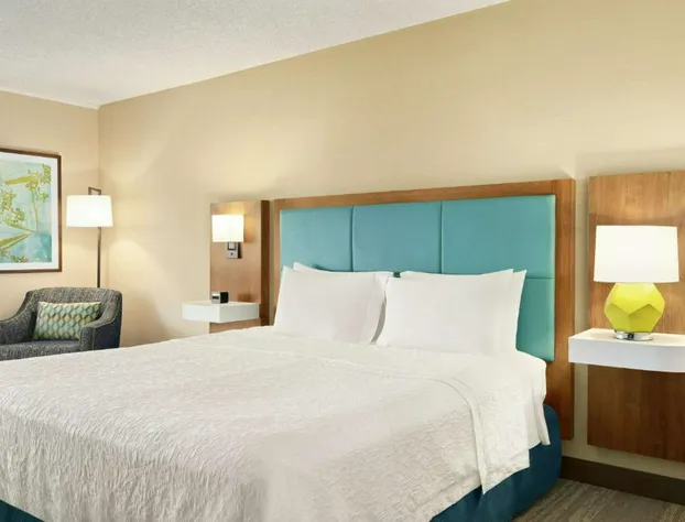 Hampton Inn Portland-Airport hotel detail image 4