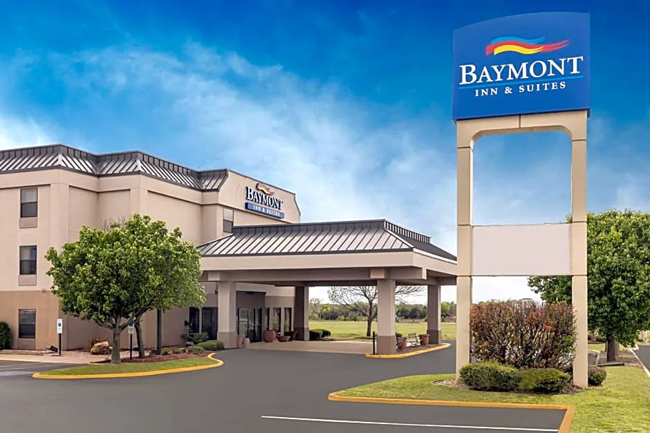 Baymont by Wyndham Oklahoma City/Quail Springs hotel hero