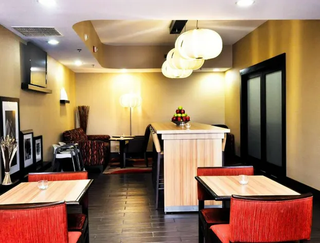 Hampton Inn Carrollton hotel detail image 3