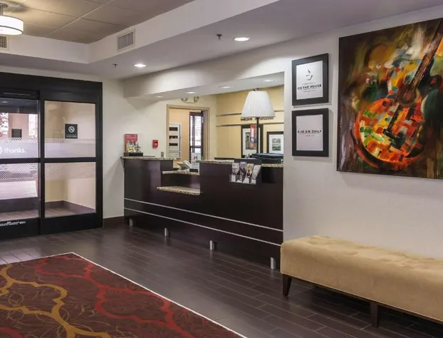 Hampton Inn Dickson hotel detail image 1