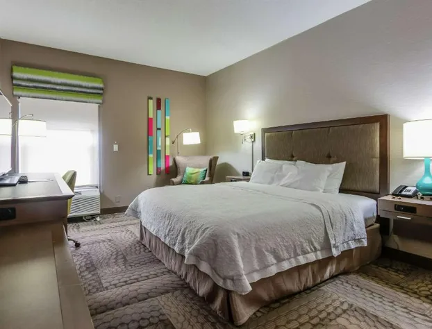 Hampton Inn Dickson hotel detail image 3