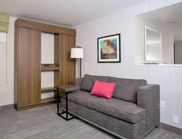 Hampton Inn Williamsport-Downtown hotel detail image 1