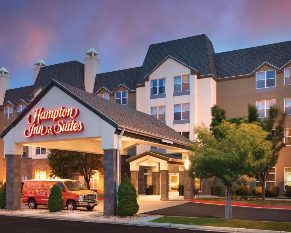 Hampton Inn & Suites Orem hotel hero