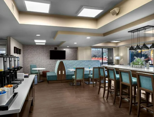 Hampton Inn Greenville/Travelers Rest hotel detail image 2