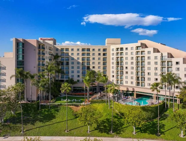 Newport Beach Marriott Bayview hotel detail image 3
