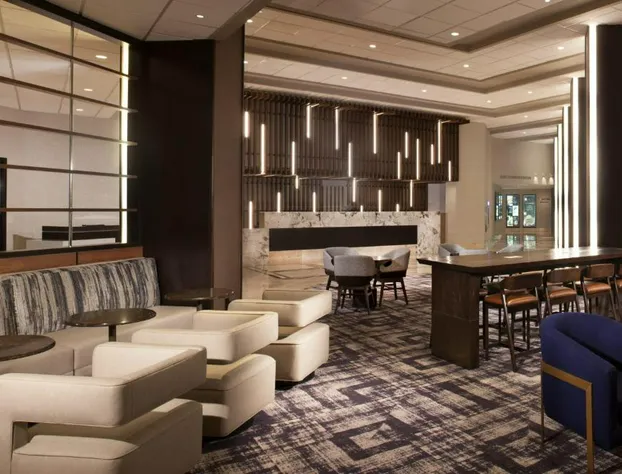 Dallas/Fort Worth Airport Marriott hotel detail image 2