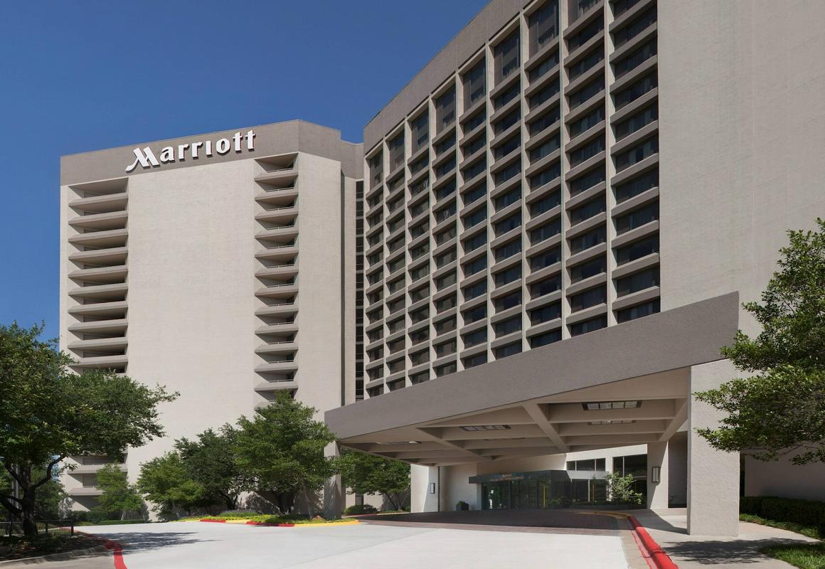 Dallas/Fort Worth Airport Marriott hotel hero