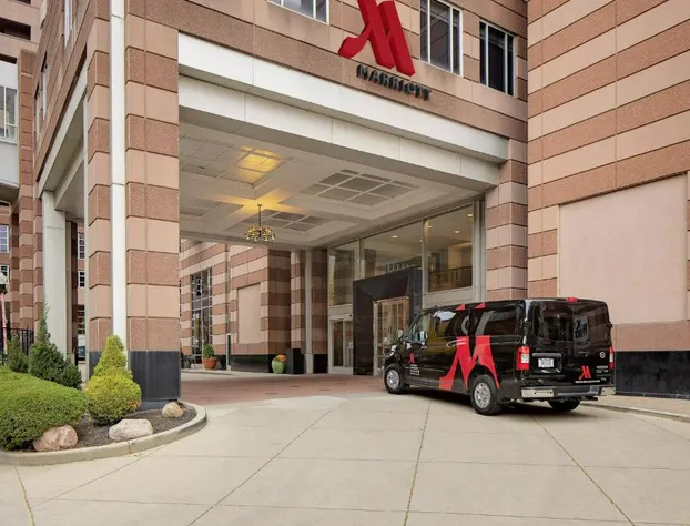 Cincinnati Marriott at RiverCenter hotel detail image 1