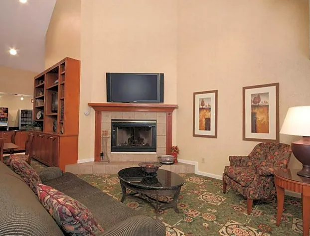 Hawthorn Suites by Wyndham Tinton Falls hotel detail image 3