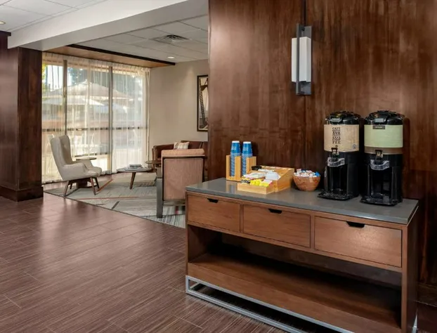 Four Points by Sheraton Memphis East hotel detail image 2