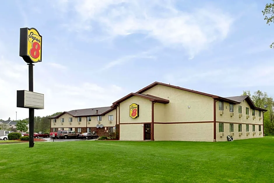 Quality Inn hotel hero