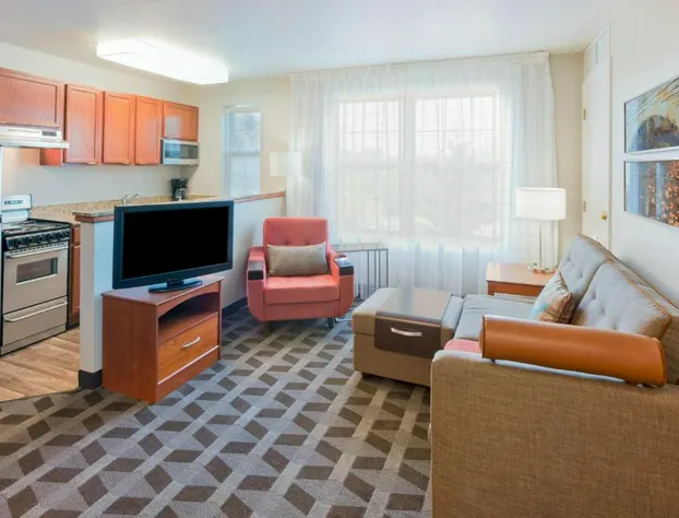 Towneplace Suites By Marriott Detroit Livonia hotel detail image 4