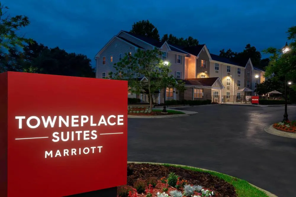 TownePlace Suites by Marriott Savannah Midtown hotel hero