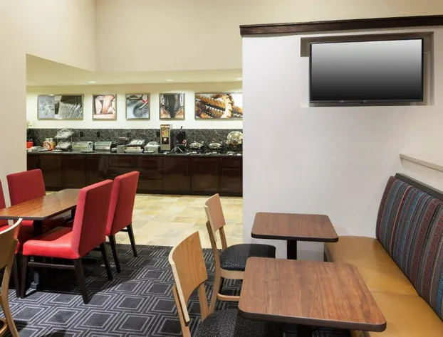 TownePlace Suites by Marriott San Antonio Airport hotel detail image 1