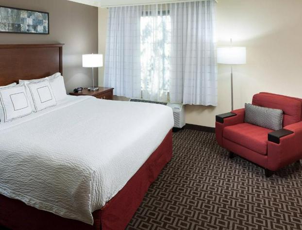 TownePlace Suites by Marriott San Antonio Airport hotel detail image 1