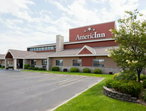 AmericInn by Wyndham Fergus Falls - Conference Center hotel detail image 1