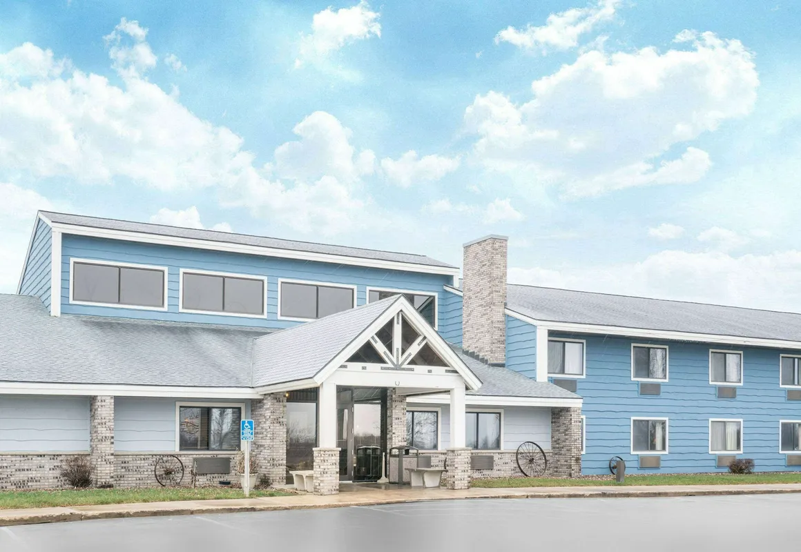 Baymont by Wyndham Kasson Rochester Area hotel hero