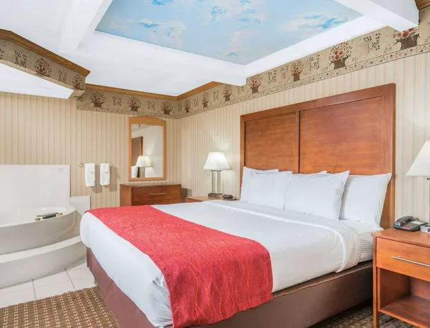 Baymont by Wyndham Kasson Rochester Area hotel detail image 4