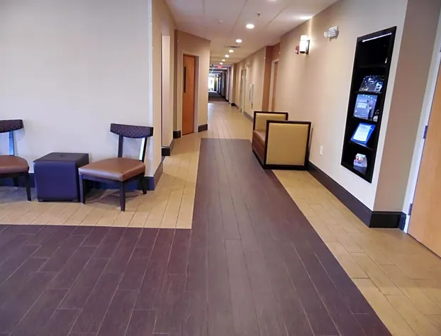 Baymont by Wyndham Augusta Riverwatch hotel detail image 4