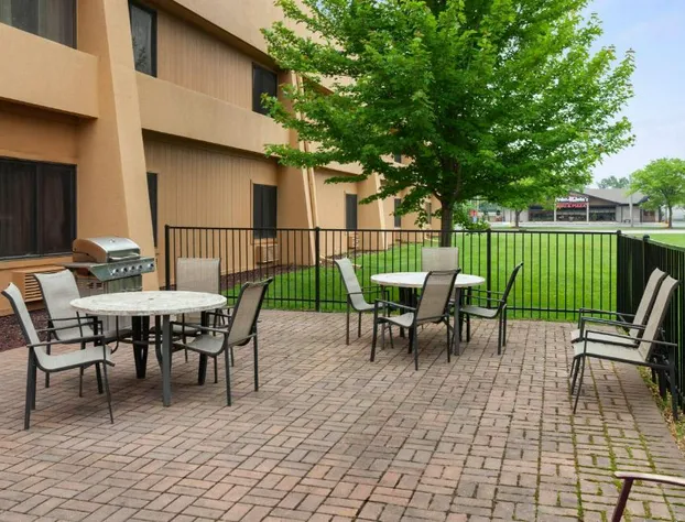 Baymont by Wyndham Green Bay hotel detail image 4