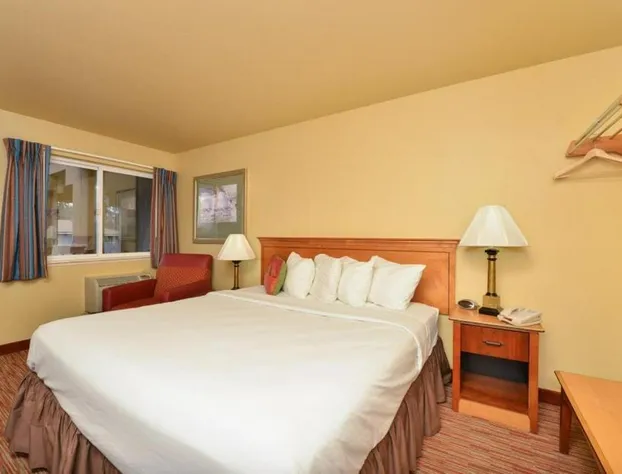 Americas Best Value Inn Lakewood Tacoma S hotel detail image 3