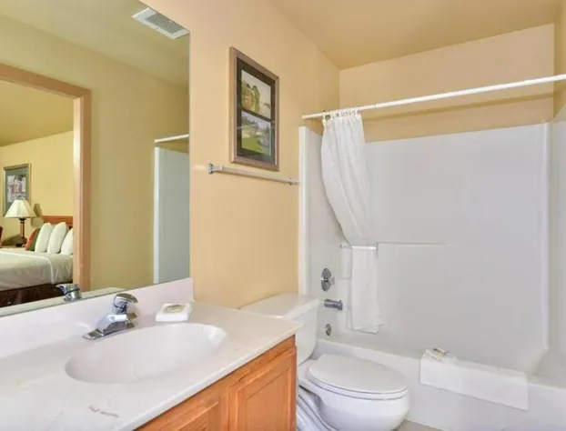 Americas Best Value Inn Lakewood Tacoma S hotel detail image 4