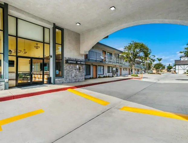 Hotel Hacienda at Ontario Ranch hotel detail image 1